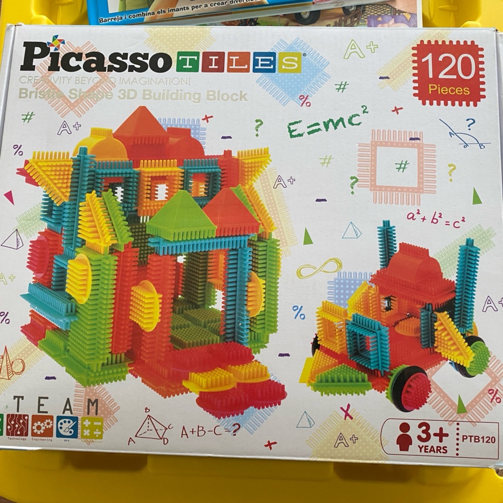 3D Bristles Building Blocks Set